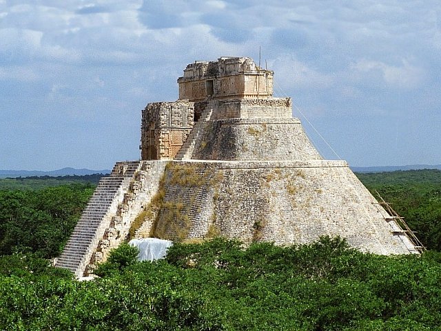 4---uxmal.jpg