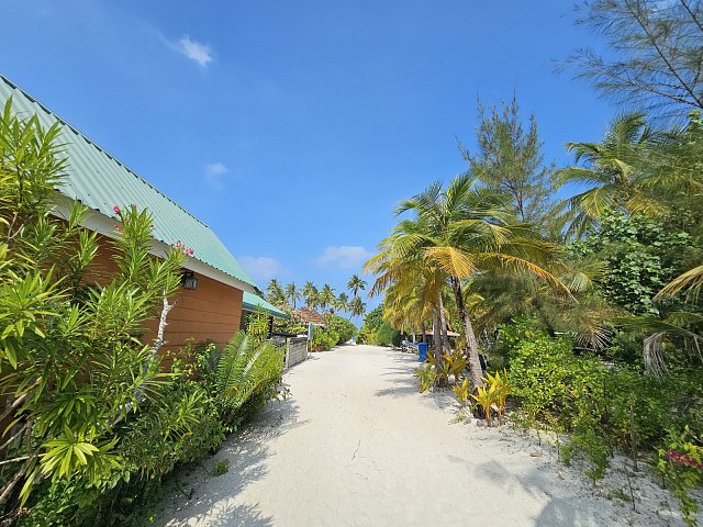 BEACH SUITES - CESTA K PLÁŽI