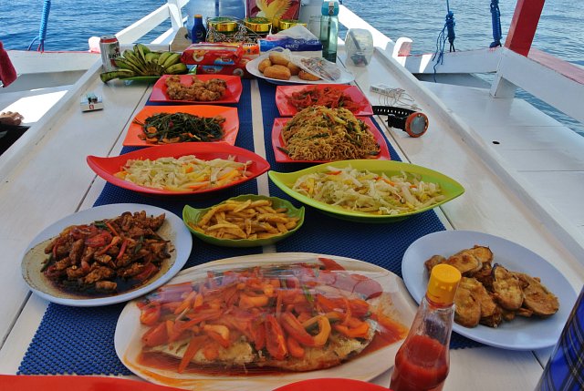 food-on-the-boat-1.jpg