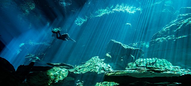 iantd-cavern-diver.jpg