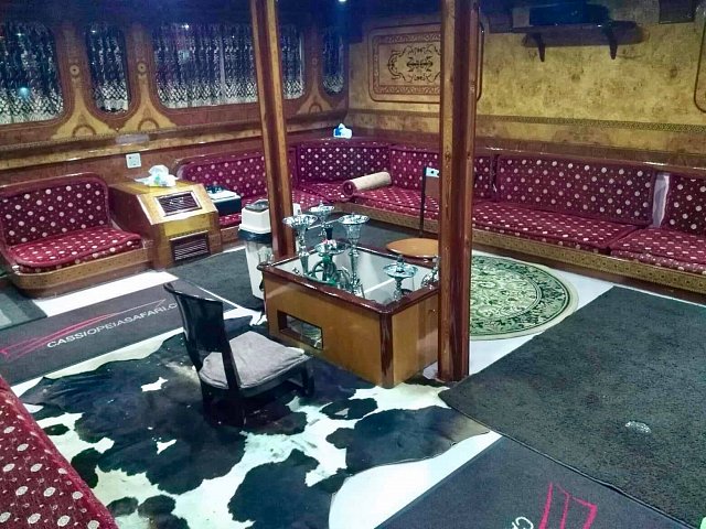 shisha-room.jpg
